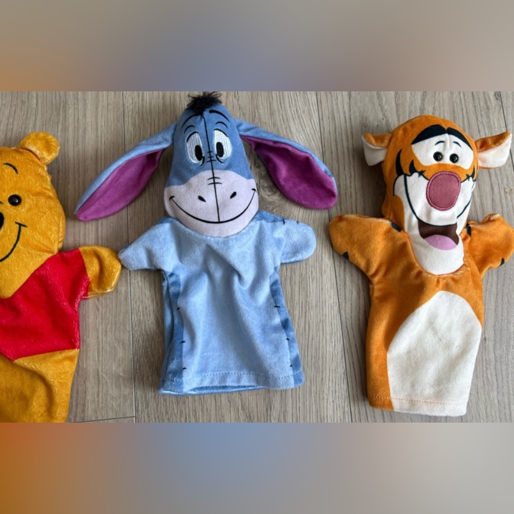 DISNEY- WINNIE THE POOH AND FRIENDS Hand Puppets - Picture 3 of 5